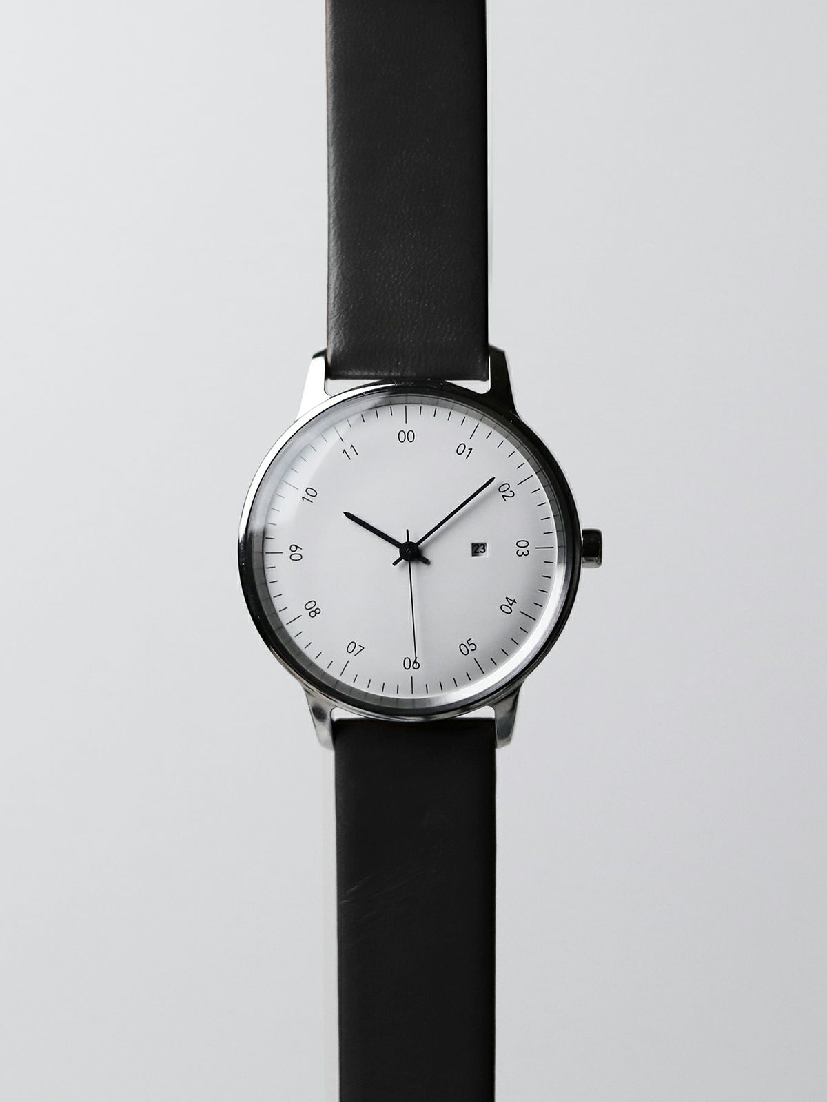 SK01 / SS SILVER MIRROR FINISH / WHITE DIAL / BLACK SHEEP SKIN LETHER |  sazare公式ストア