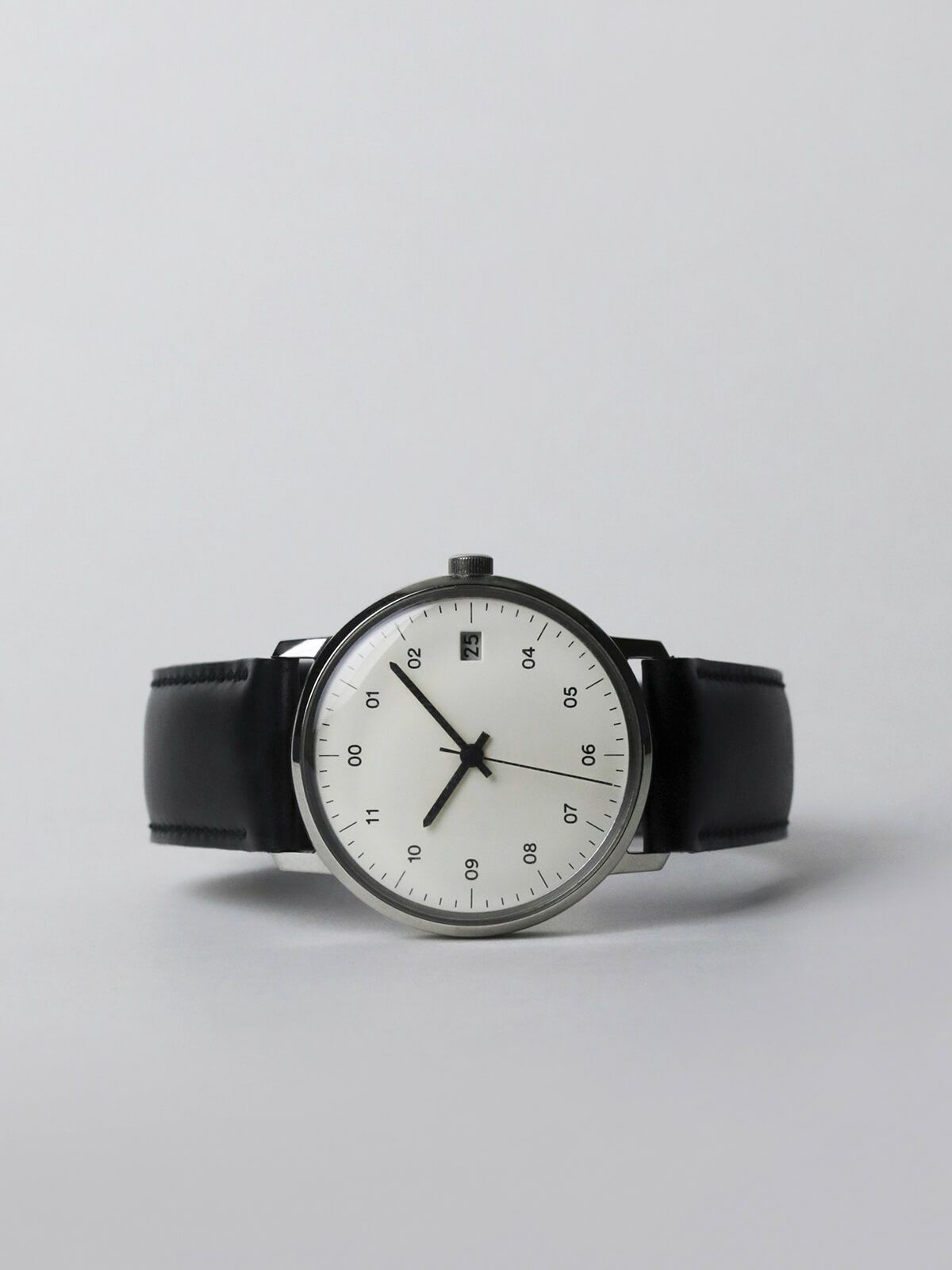 SK02ホワイト ブラックコードバンレザー シルバー鏡面 腕時計 メンズ