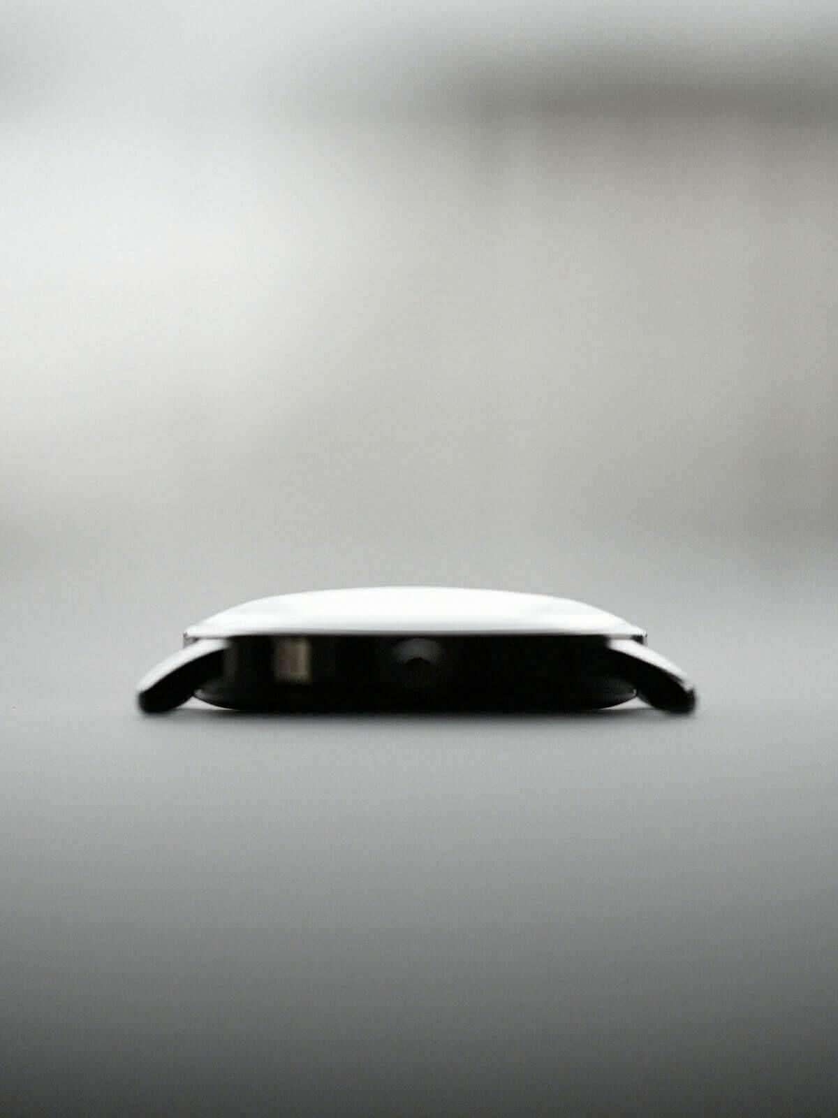 SS BLACK HONING FINISH / WHITE DIAL /BLACK D BUCKLE BLACK